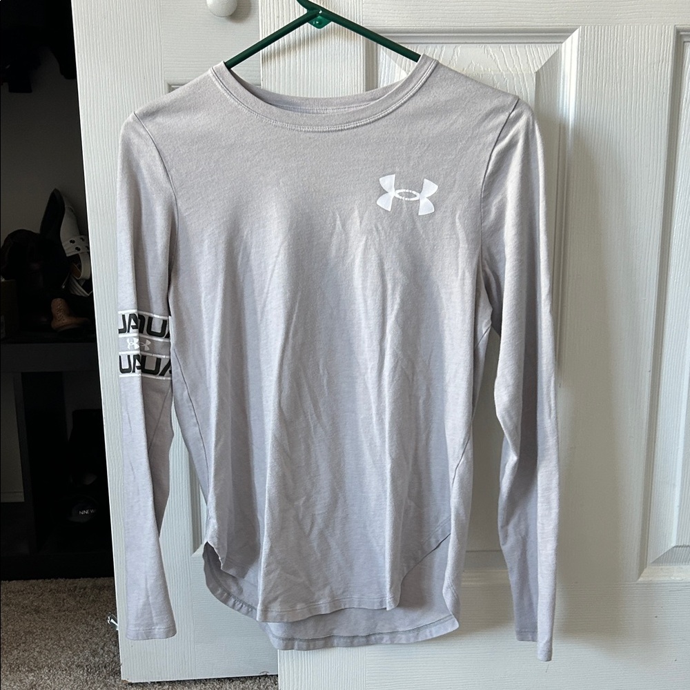 Under Armour Light Gray Performance Top